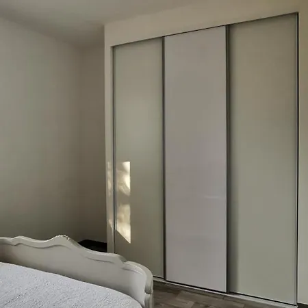 Apartmán T3 Entre Et Montagne Avec Beau Jardin *
