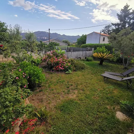 Apartmán T3 Entre Et Montagne Avec Beau Jardin