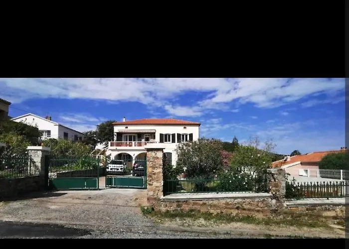 דירה Entre Et Montagne Avec Beau Jardin *