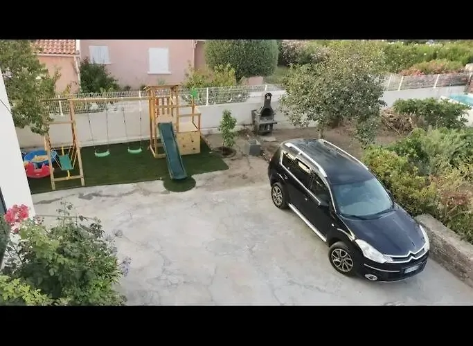 Entre Et Montagne Avec Beau Jardin דירה *